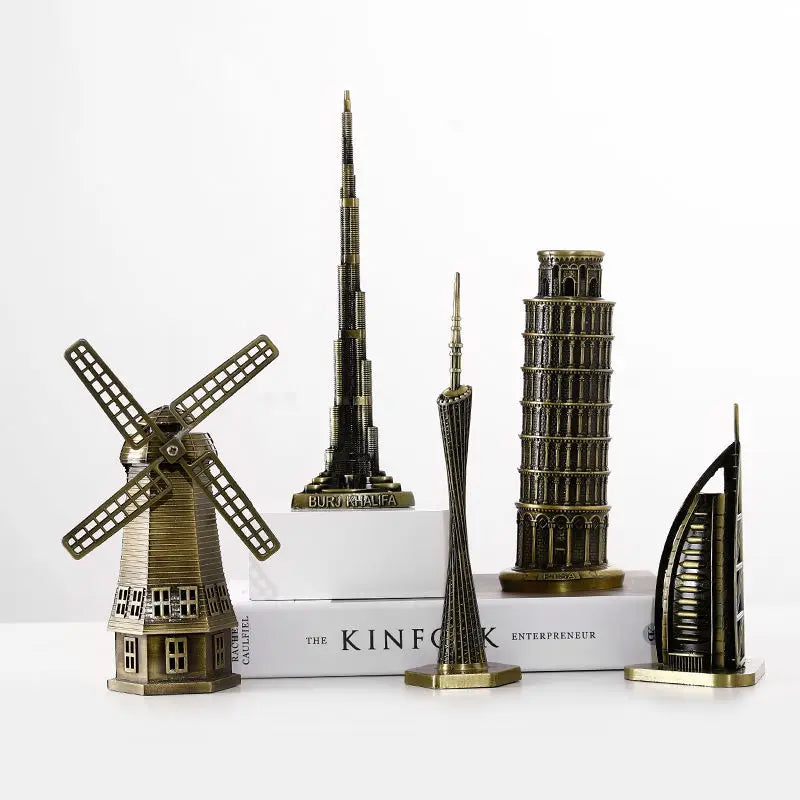 Conjunto de miniaturas de metal tema de monumentos