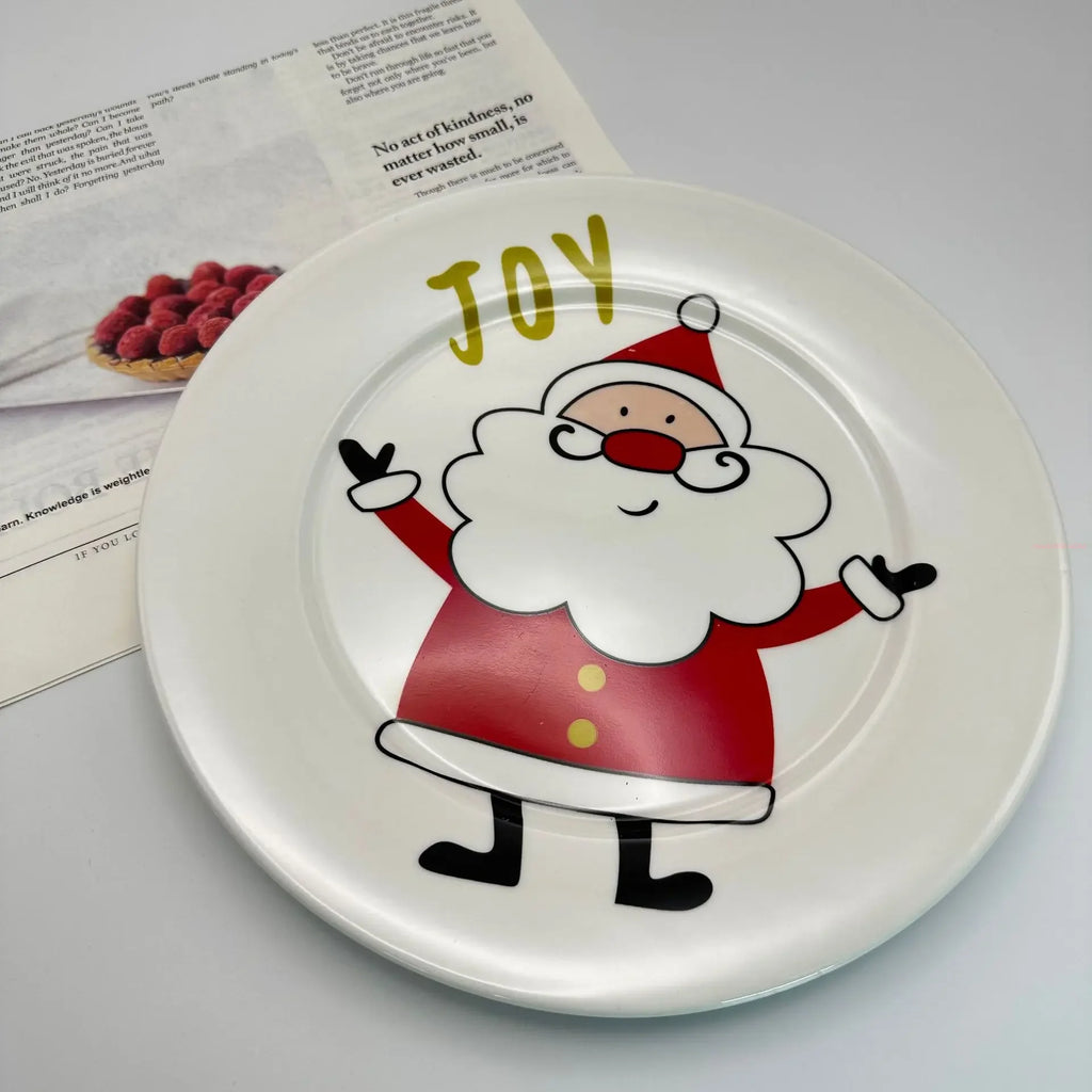 Coleção de Pratos Natalinos: Porcelana Ilustrada com Cenas de Inverno
