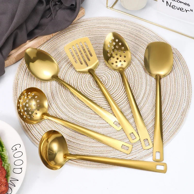 Kit Utensílios Dourados: Aço Inoxidável Premium para Cozinha de Chef