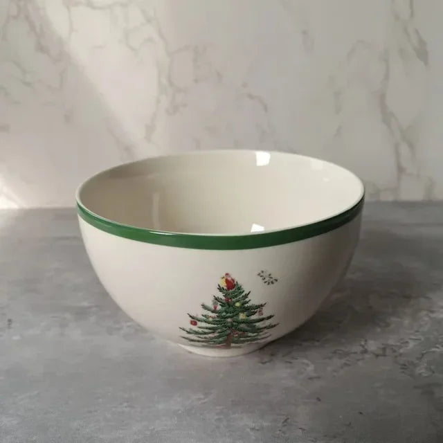 Coleção Pinheiro de Natal: Porcelana Clássica em Branco e Verde