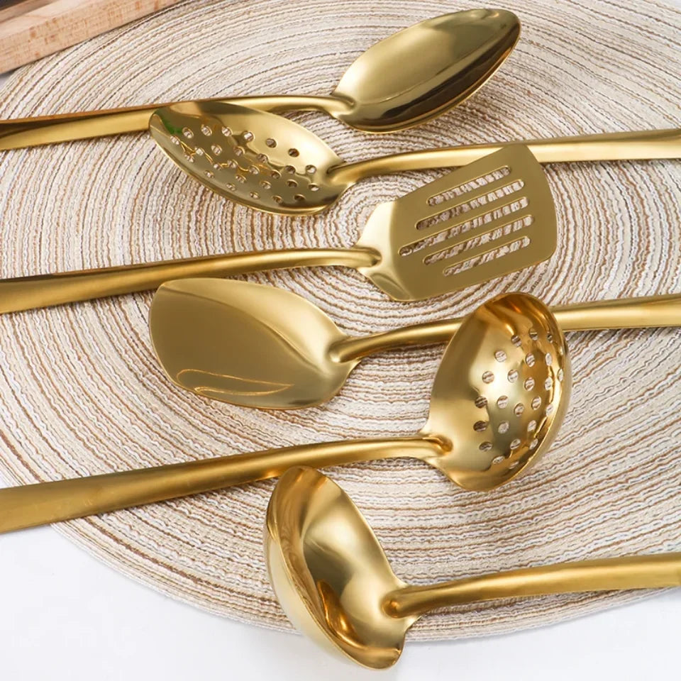 Kit Utensílios Dourados: Aço Inoxidável Premium para Cozinha de Chef