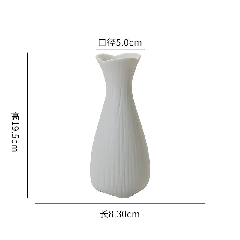 Vaso de cerâmica branca