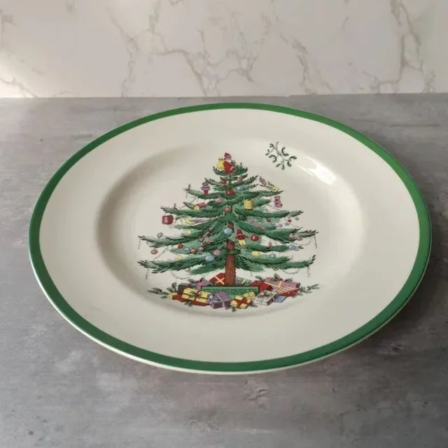 Coleção Pinheiro de Natal: Porcelana Clássica em Branco e Verde